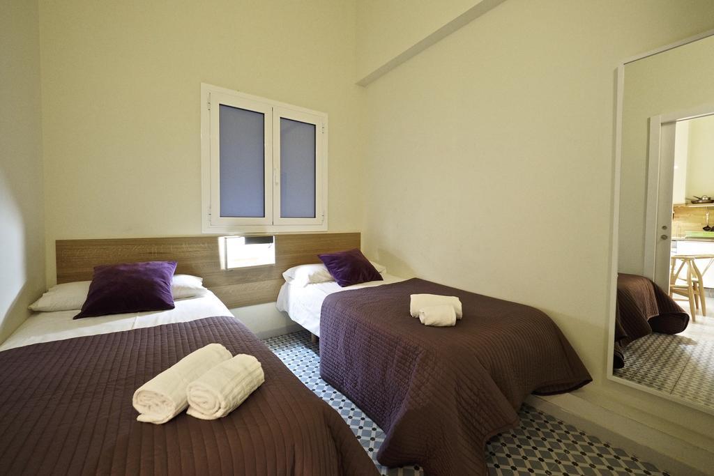 Uma Suites Pau Claris Barcelona Exteriör bild