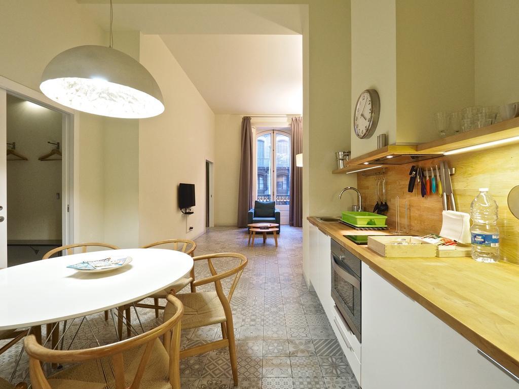 Uma Suites Pau Claris Barcelona Exteriör bild