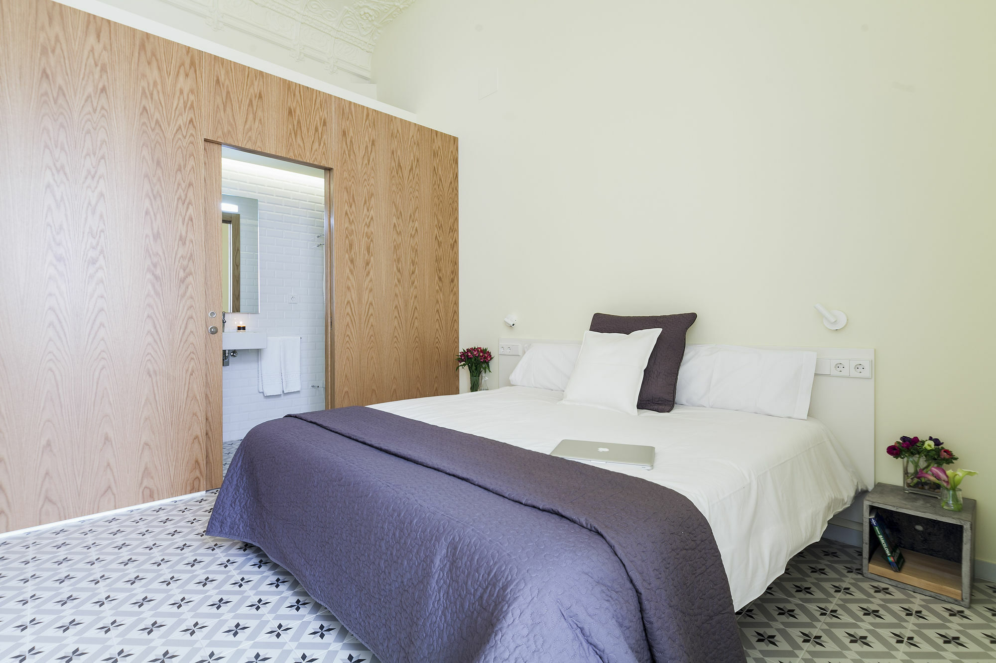 Uma Suites Pau Claris Barcelona Exteriör bild