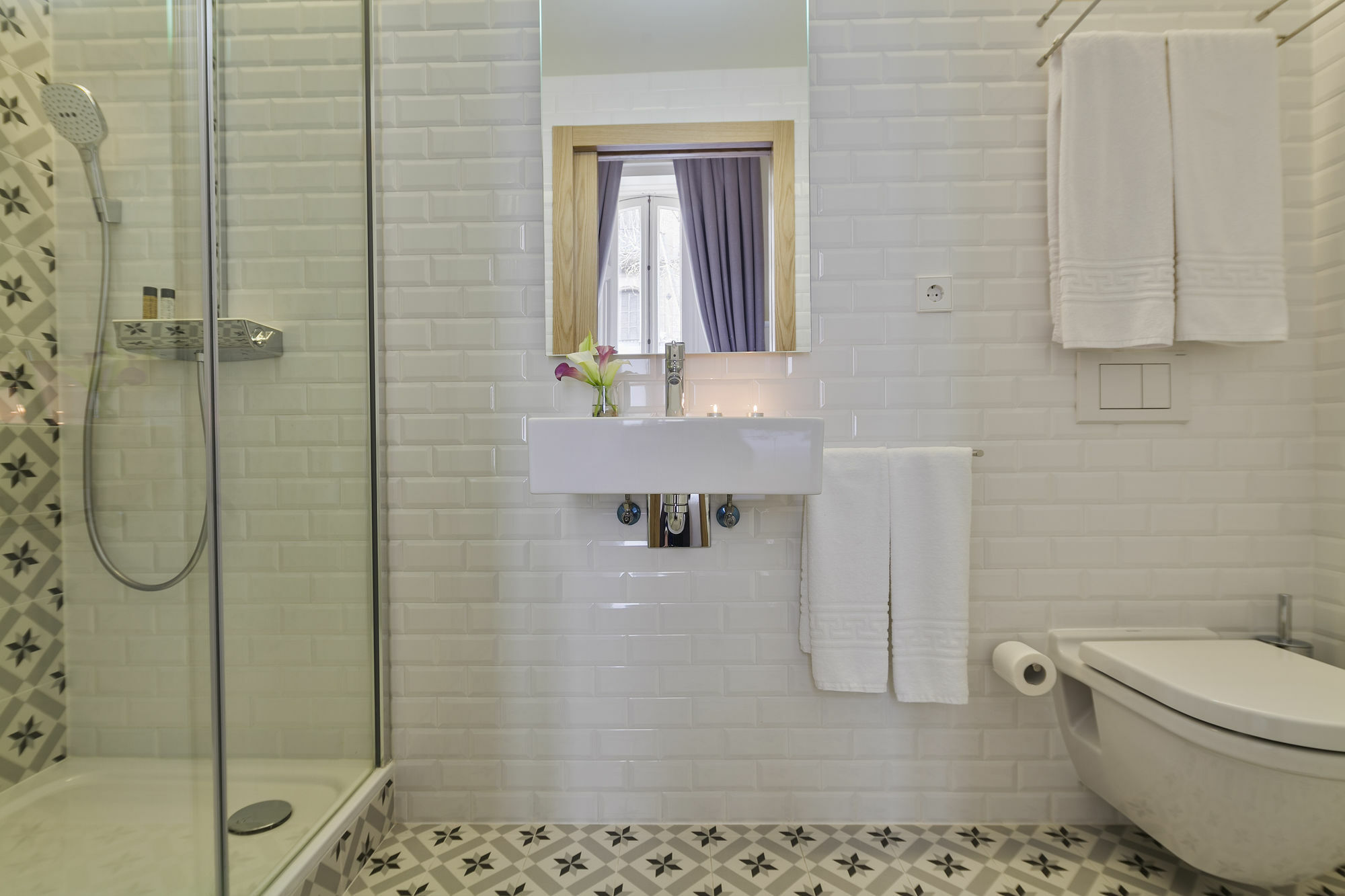 Uma Suites Pau Claris Barcelona Exteriör bild